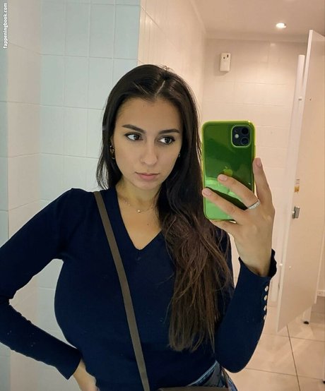 Giulia Daqna  nude leaked OnlyFans photo