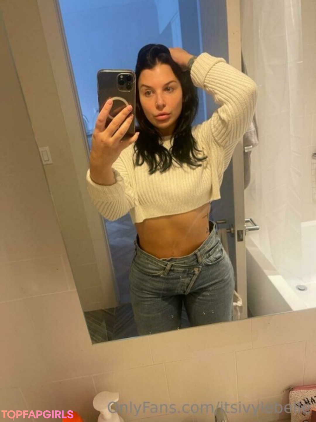 Nahá fotka uniklých OnlyFans od Ivy Lebelle #13