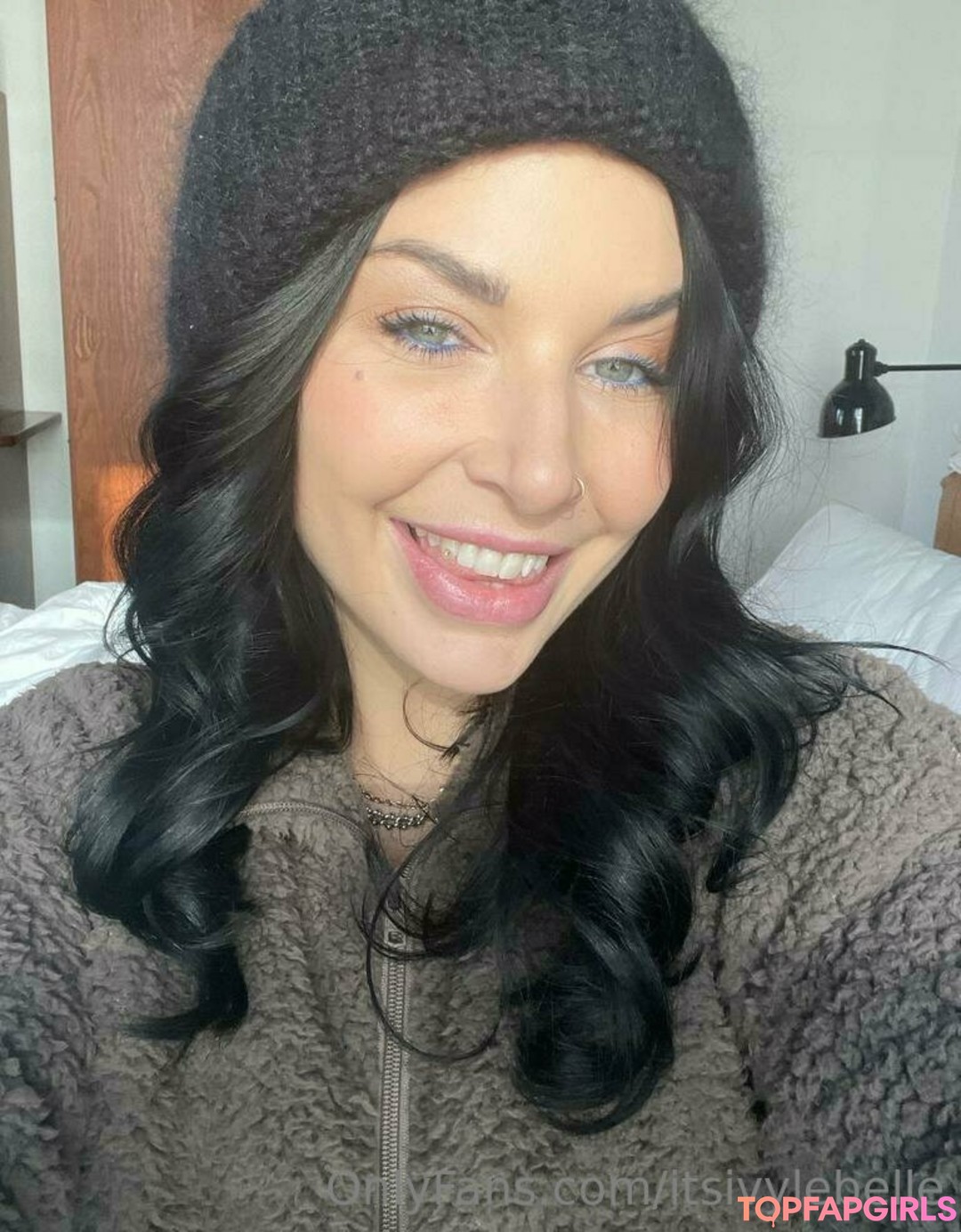Nahá fotka uniklých OnlyFans od Ivy Lebelle #488