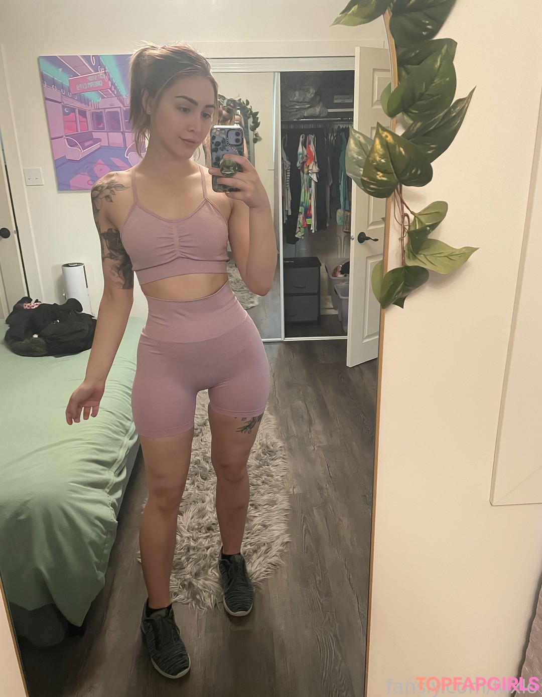 Naken läckt OnlyFans-bild av Luxlo #1809