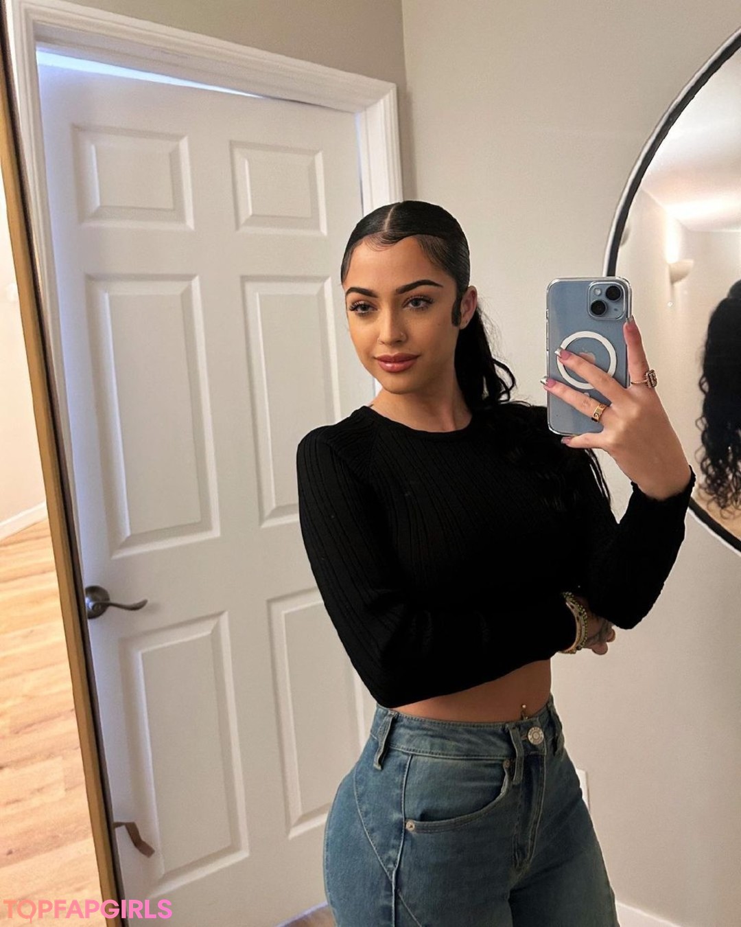 Foto di nudo di fuga di OnlyFans di Malu Trevejo #885