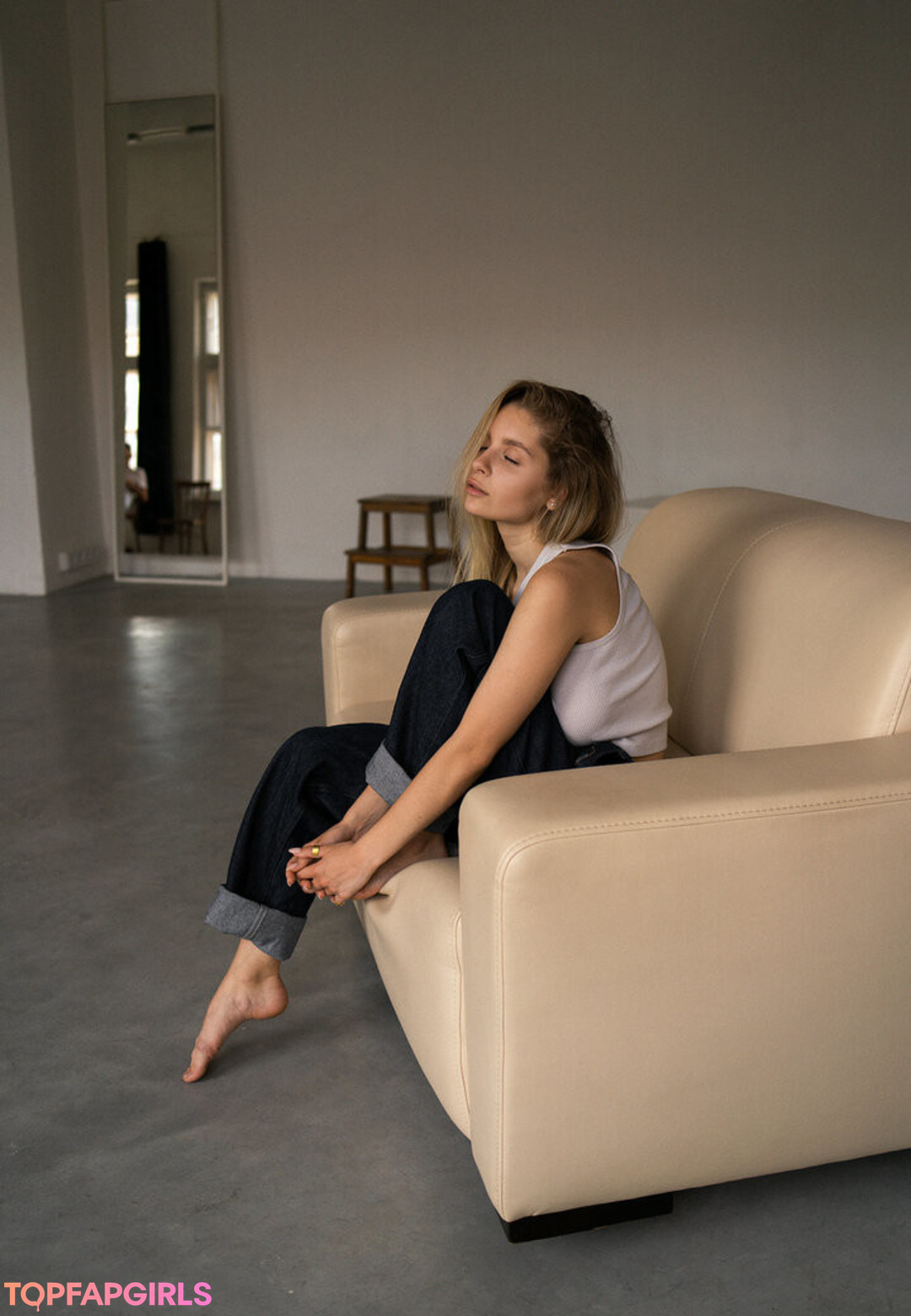 Nahá fotka uniklých OnlyFans od Mila Amour #1914