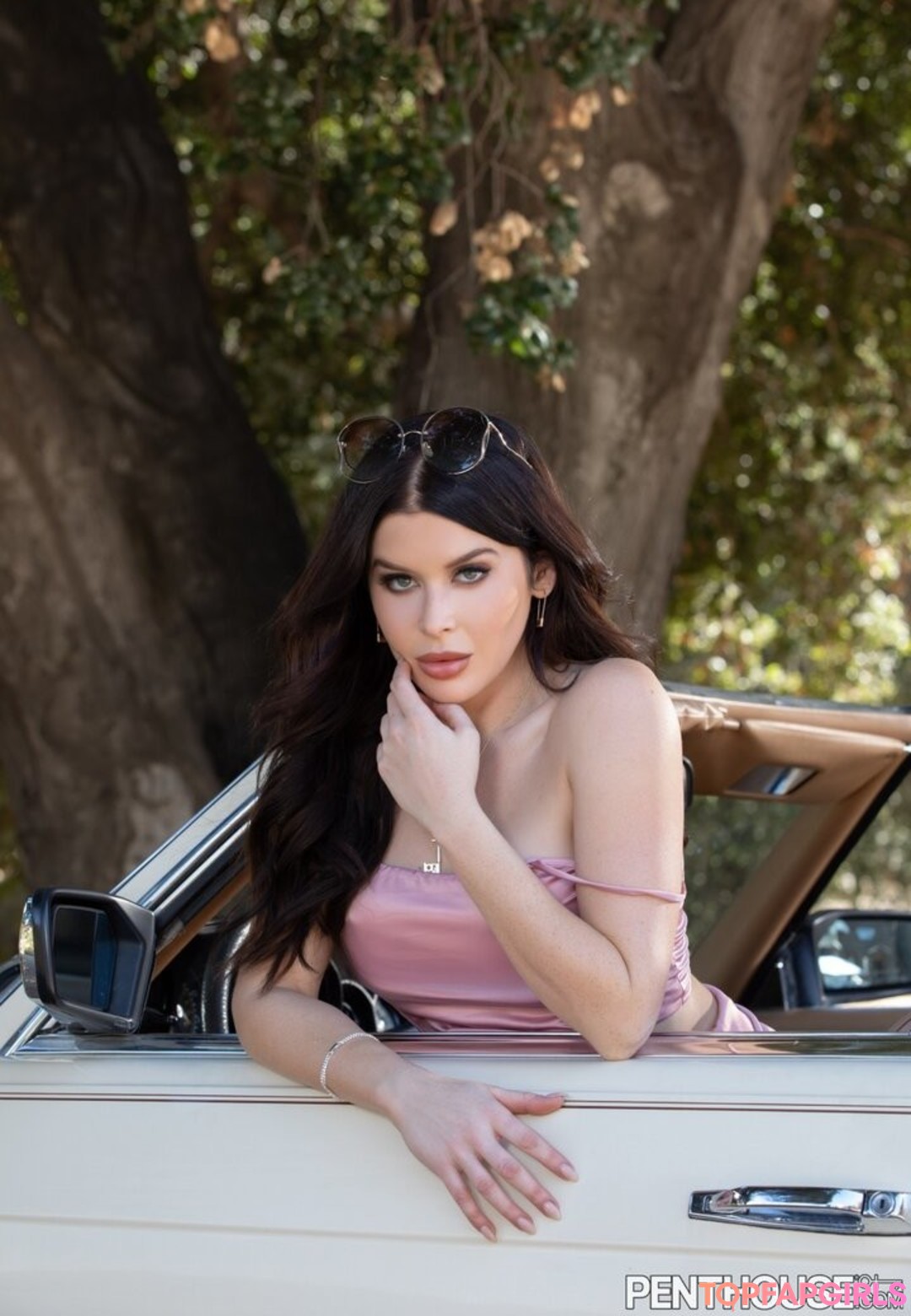Nahá fotka uniklých OnlyFans od Renee Olstead #1593