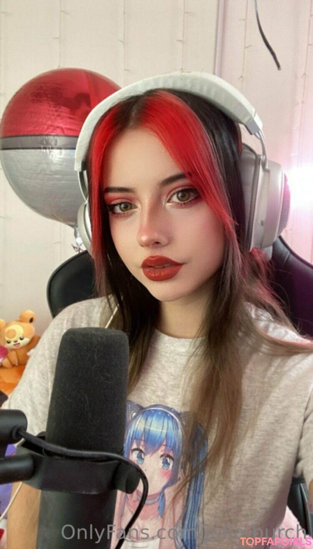 Nahá fotka uniklých OnlyFans od Burch Twins #152