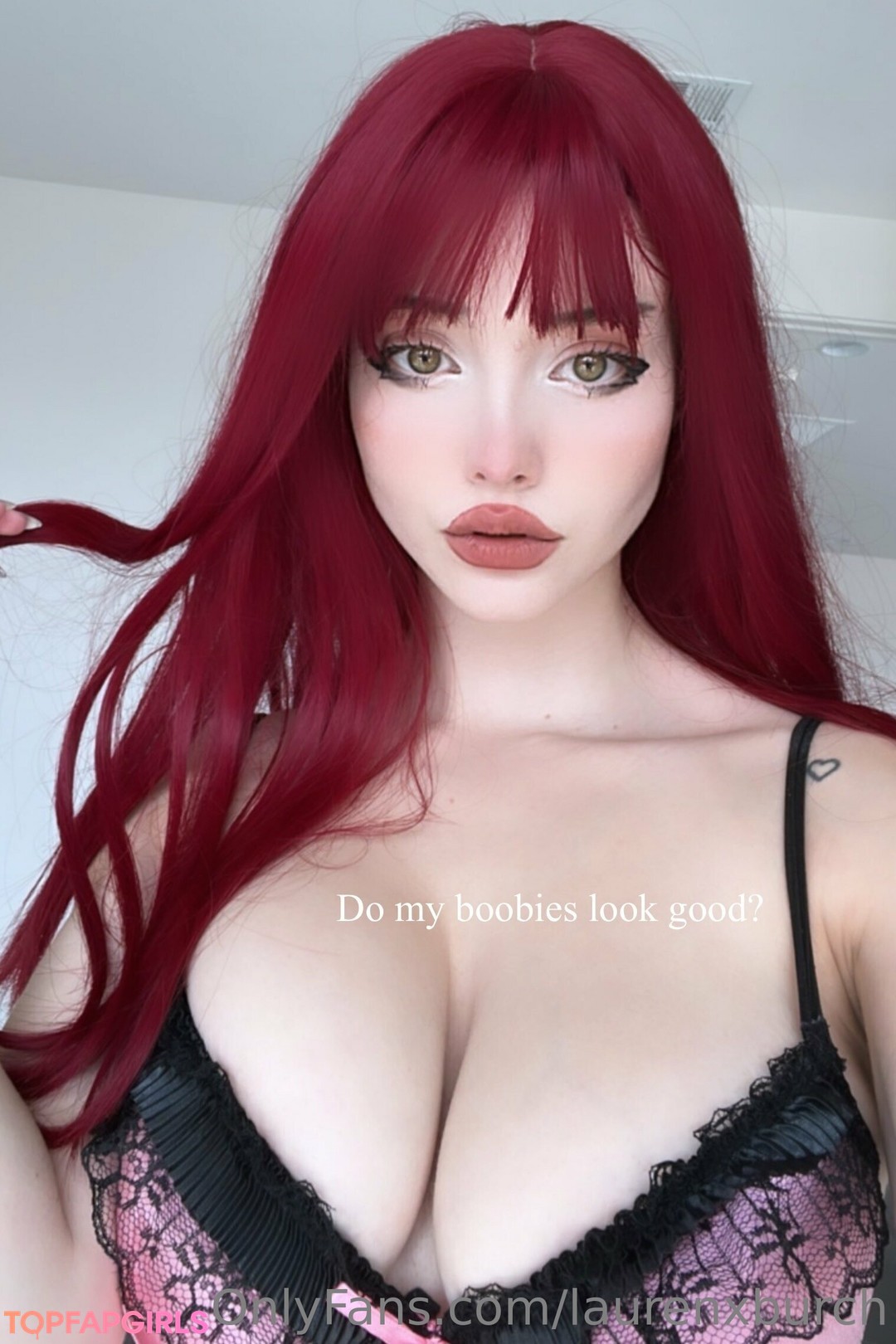 Nahá fotka uniklých OnlyFans od Burch Twins #1544