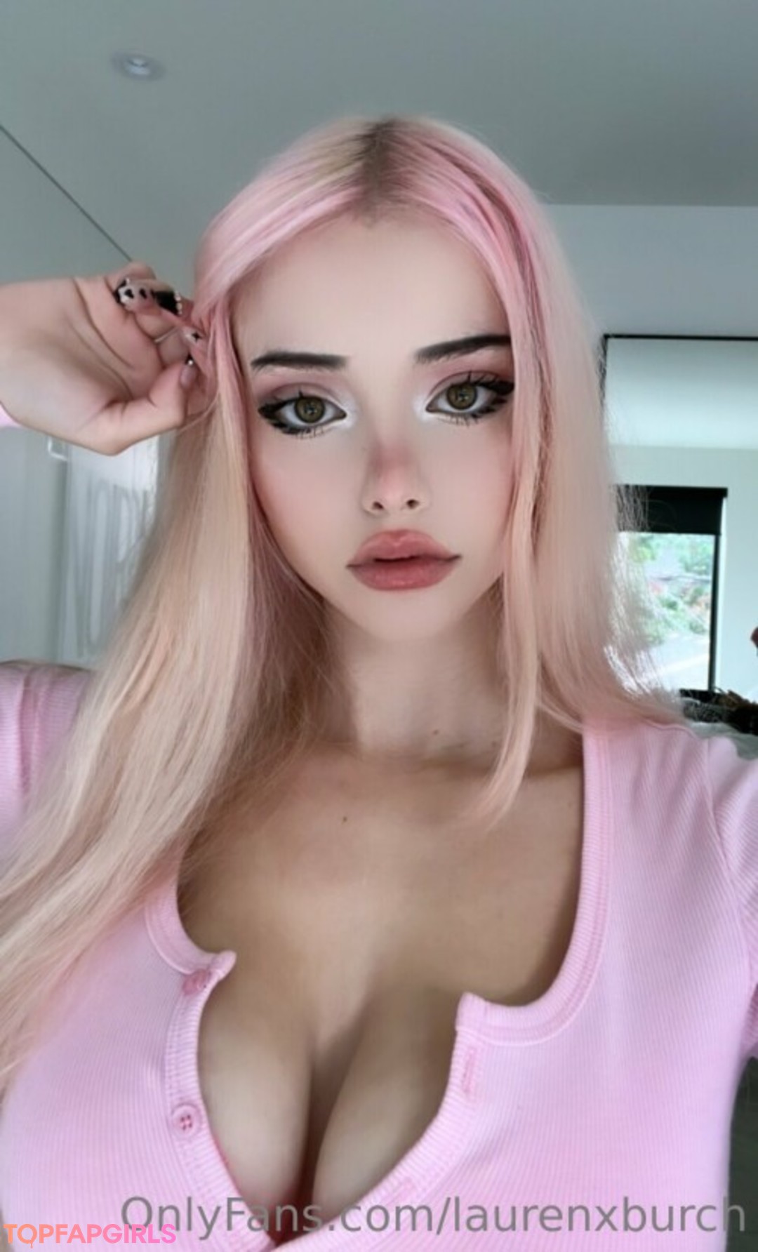 Nahá fotka uniklých OnlyFans od Burch Twins #29