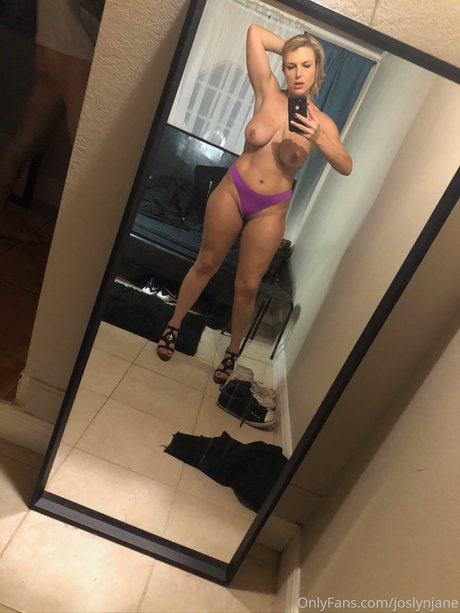 Joslyn Jane