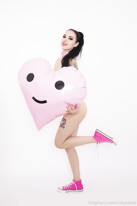 Foto desnuda filtrada de OnlyFans de Ruby Alexia
