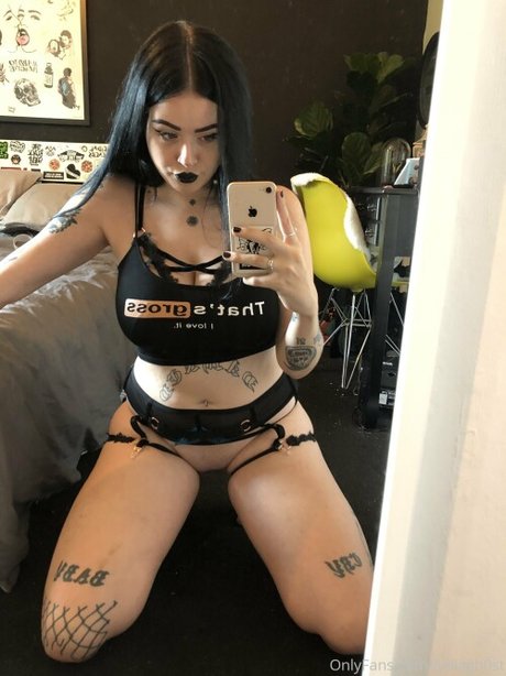 Lydia Ghost
