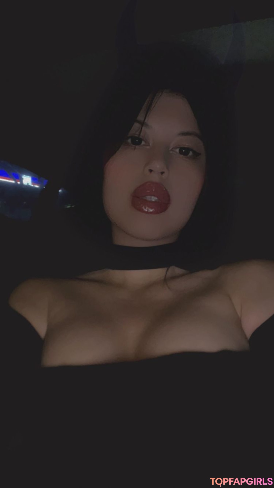 Nahá fotka uniklých OnlyFans od Syanne #777