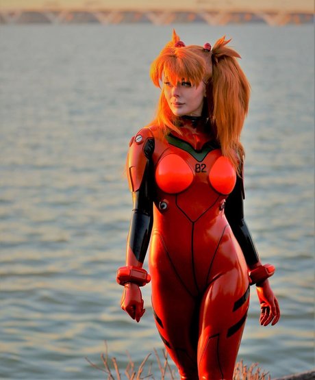 Jenna Lynn Meowri