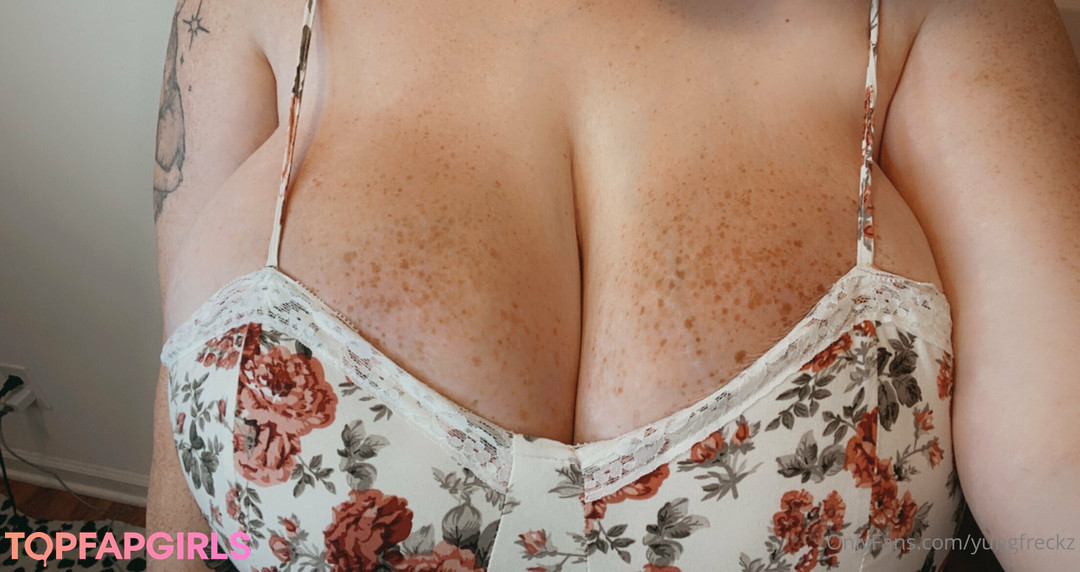 Nahá fotka uniklých OnlyFans od Yungfreckz #307