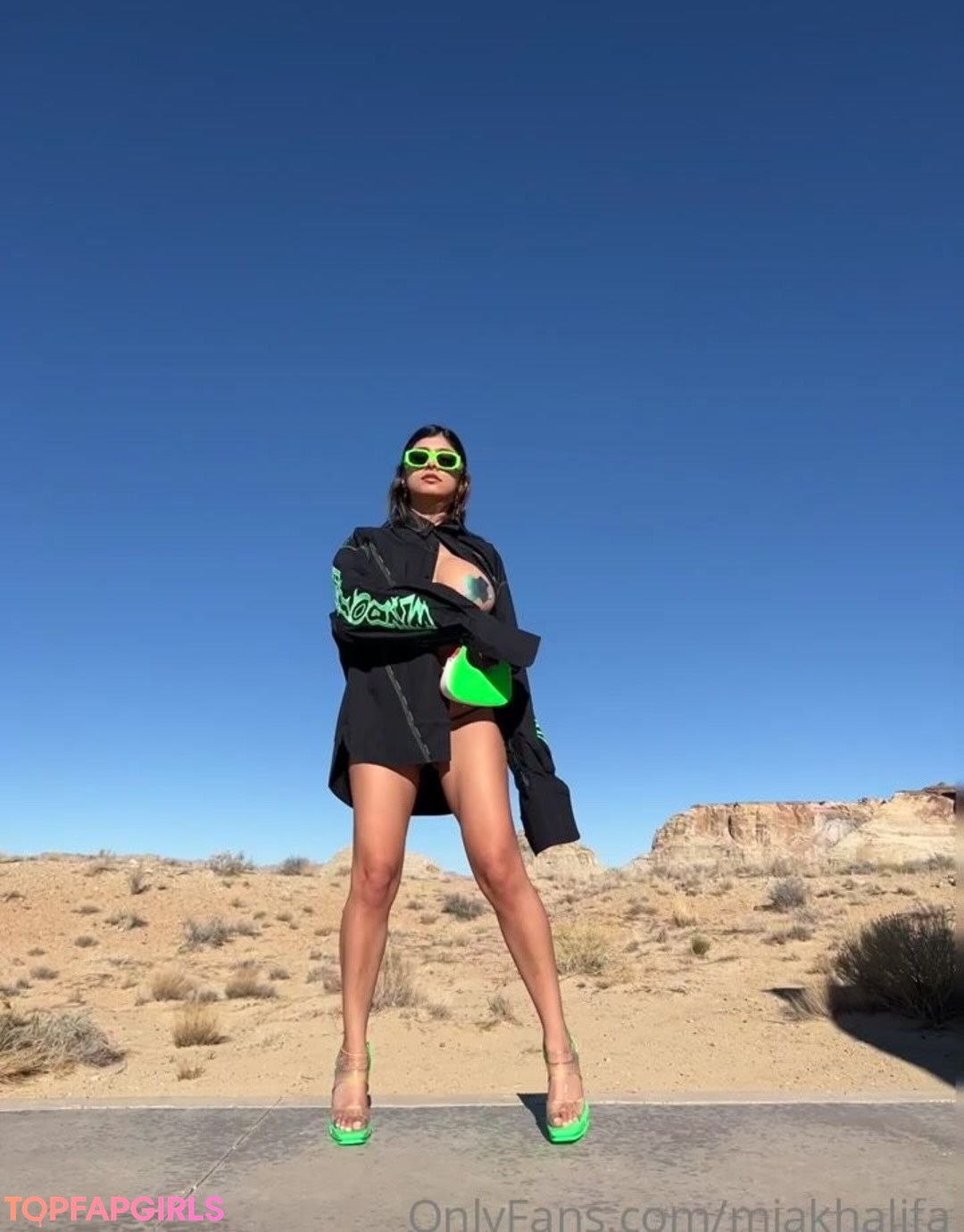 Nahá fotka uniklých OnlyFans od Mia Khalifa #1257