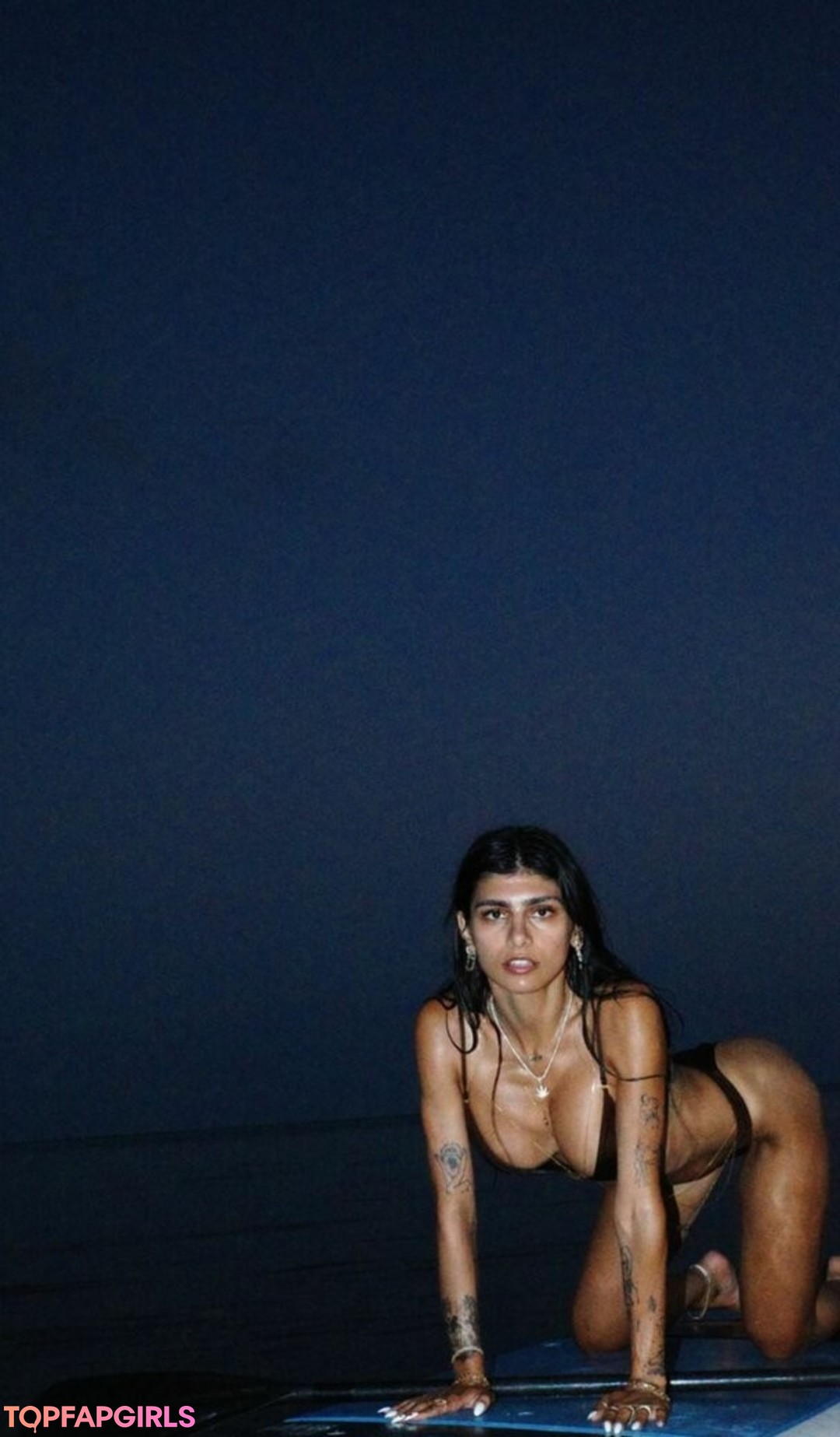 Nahá fotka uniklých OnlyFans od Mia Khalifa #2109