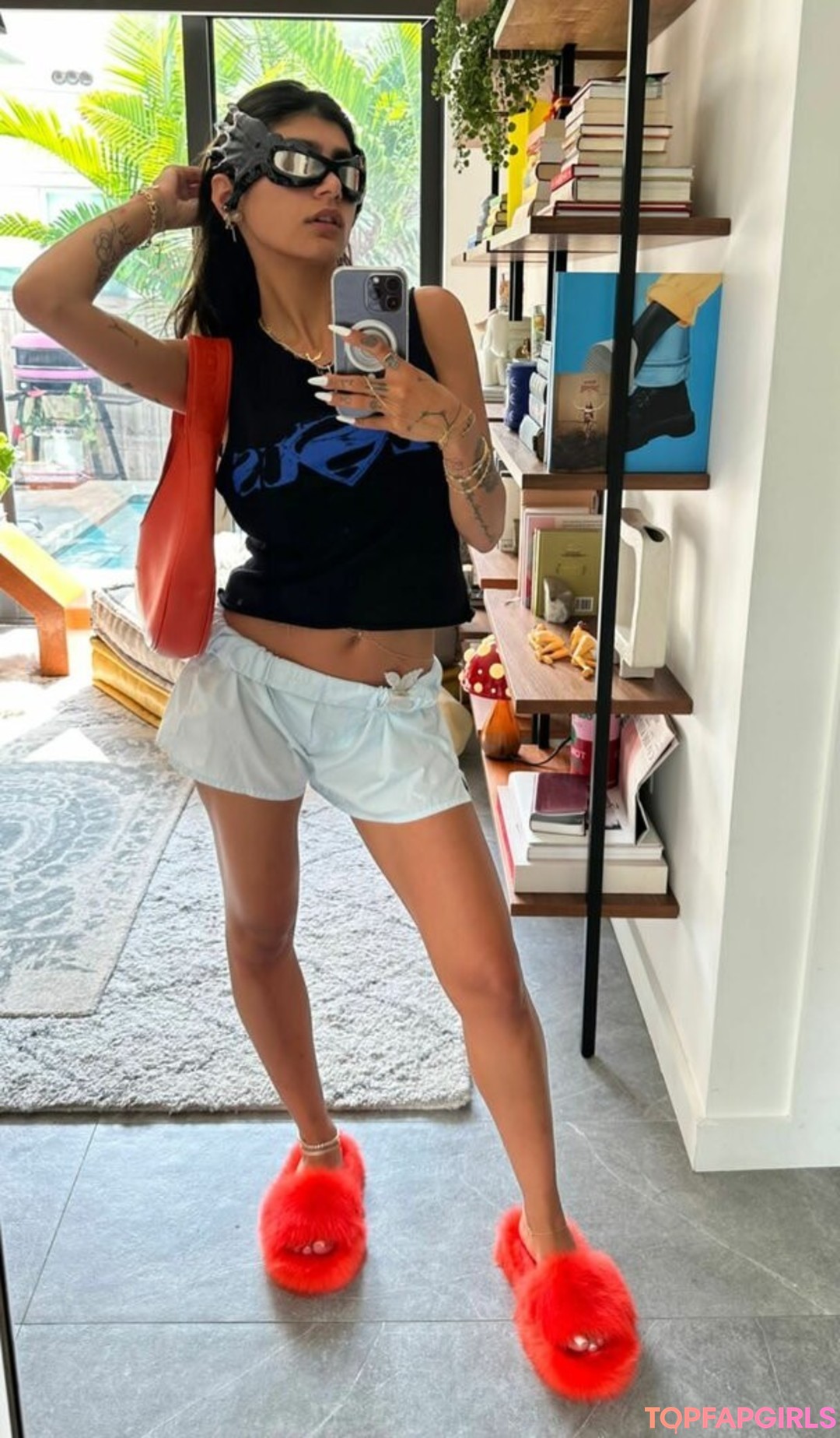 Nahá fotka uniklých OnlyFans od Mia Khalifa #2214