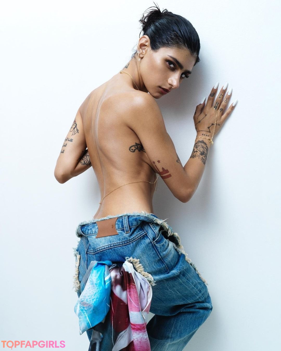 Nahá fotka uniklých OnlyFans od Mia Khalifa #2327
