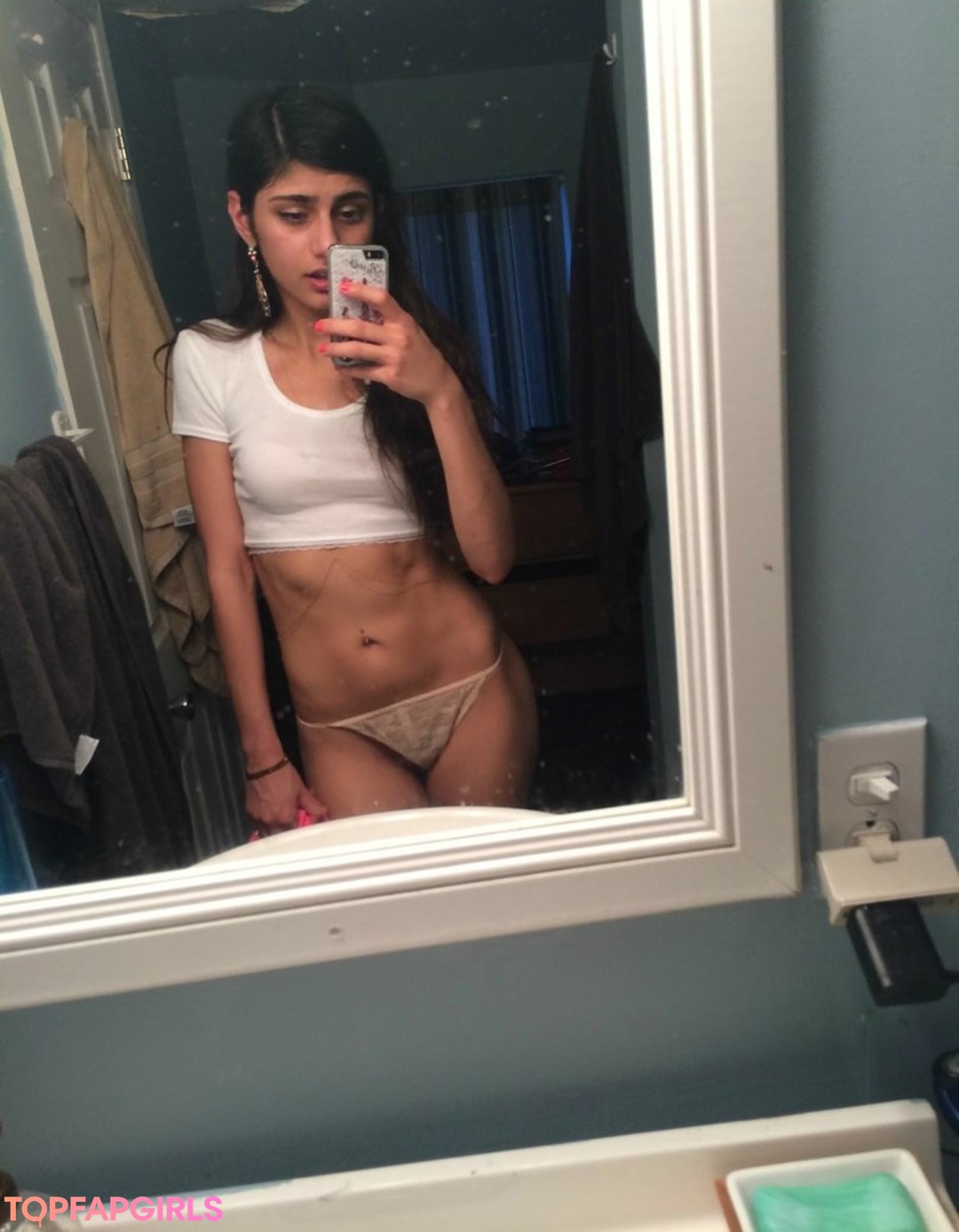 Nahá fotka uniklých OnlyFans od Mia Khalifa #512