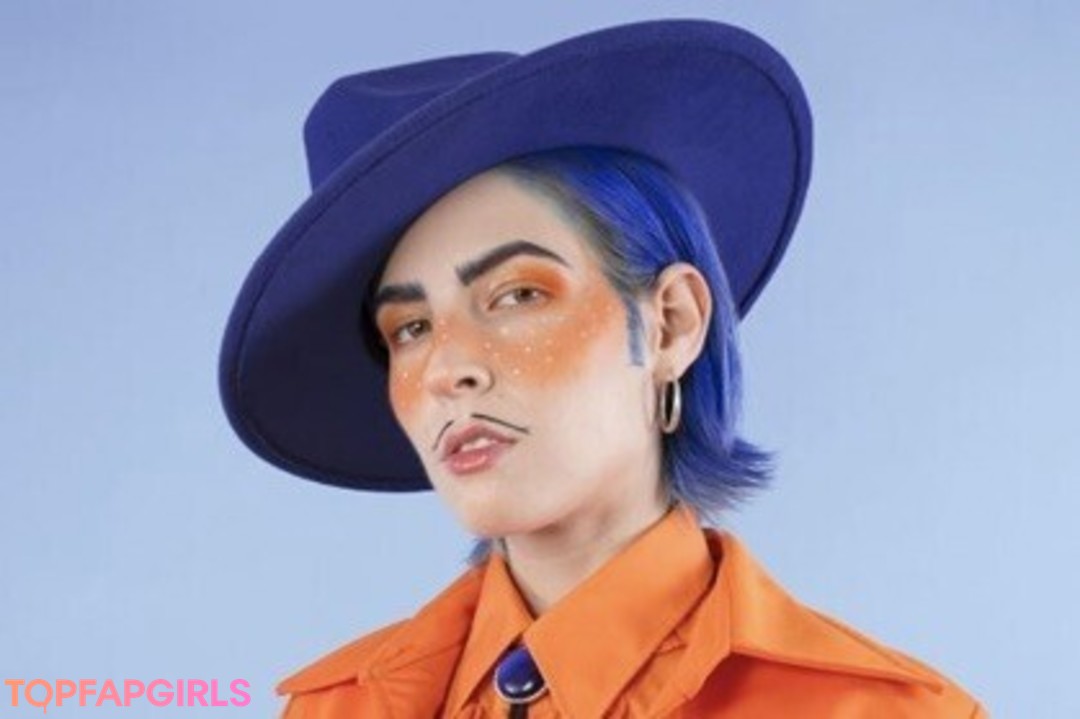 Nahá fotka uniklých OnlyFans od Dorian Electra #25
