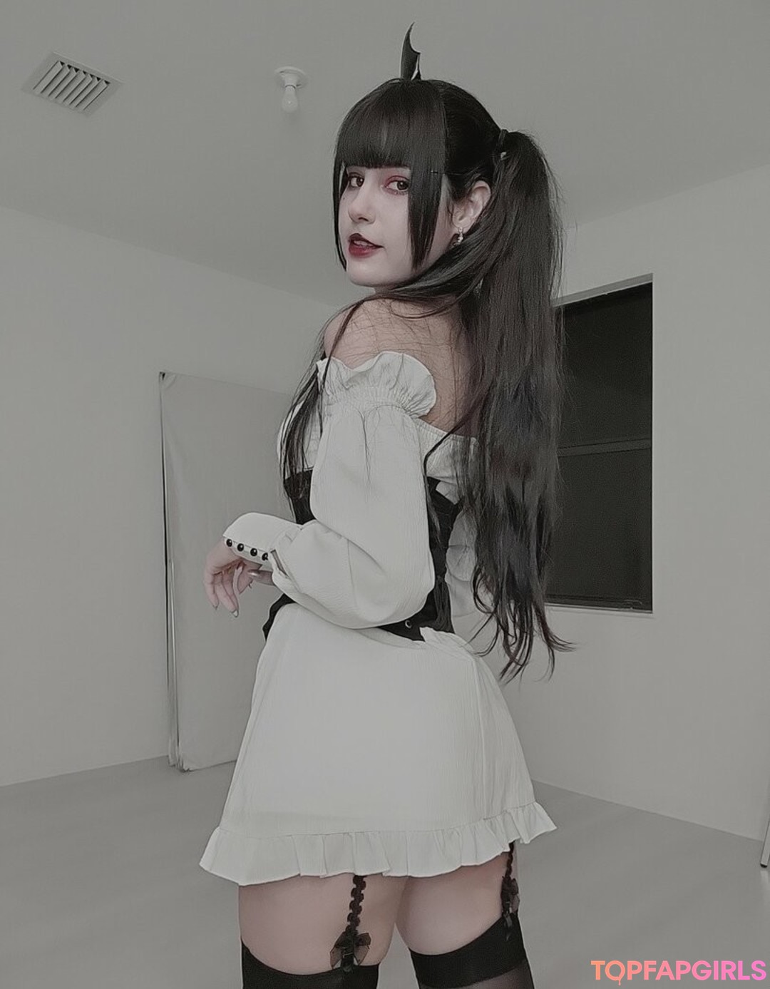 Nahá fotka uniklých OnlyFans od Jeanwanwan #2223