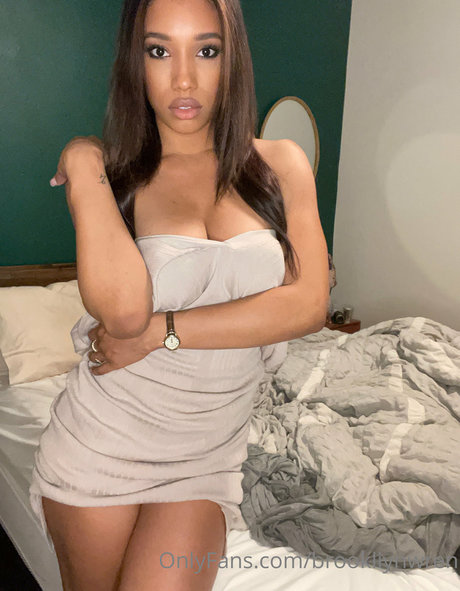 Brookliyn Wren