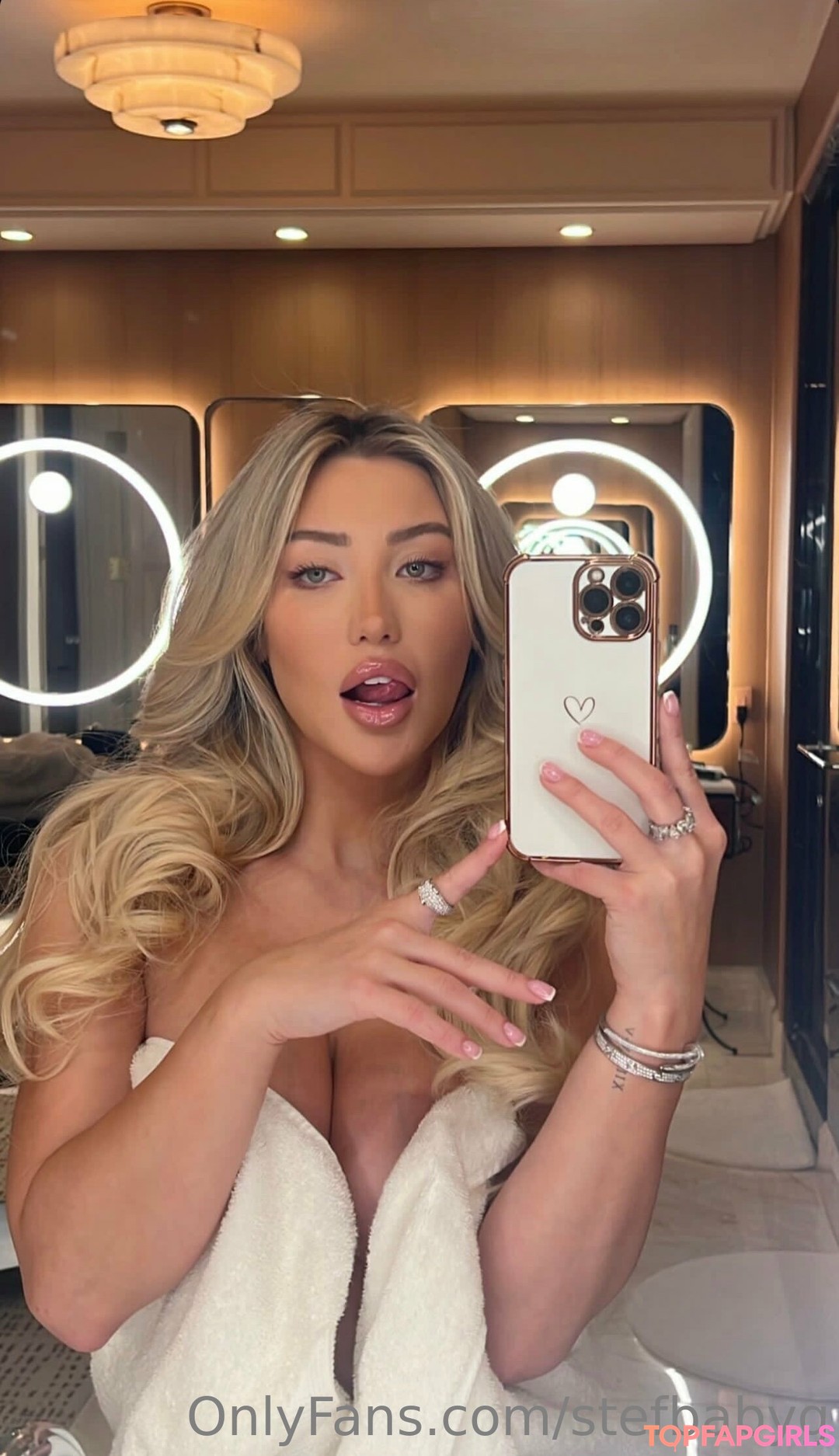 Nahá fotka uniklých OnlyFans od Stefanie Knight #446