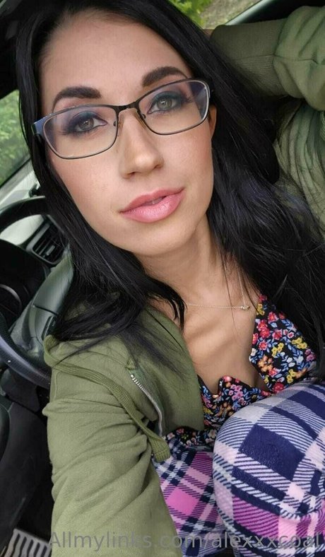 Alaston vuotanut OnlyFans-kuva Alex Coal