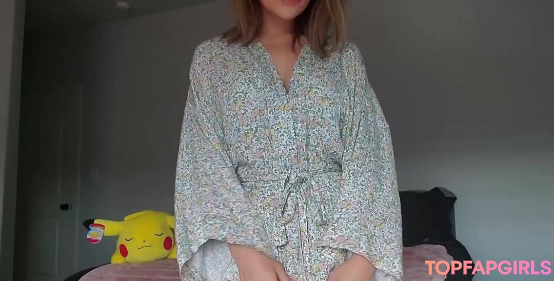 Nahá fotka uniklých OnlyFans od Alinity #2055