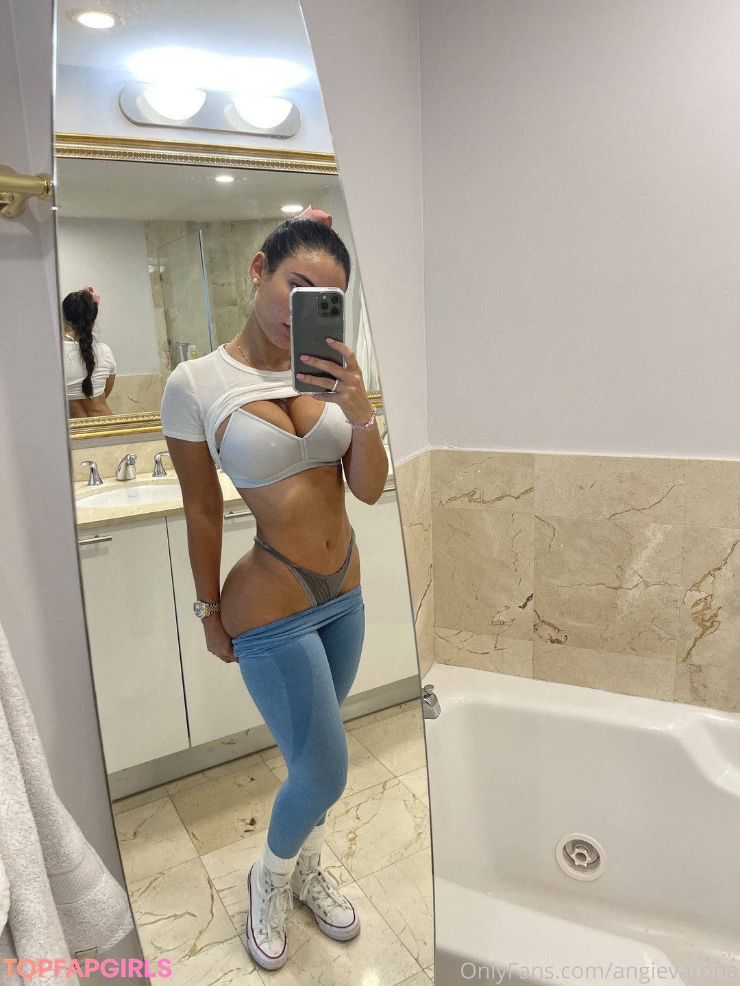 Alasti lekkinud OnlyFans-i pilt Angie Varona #274