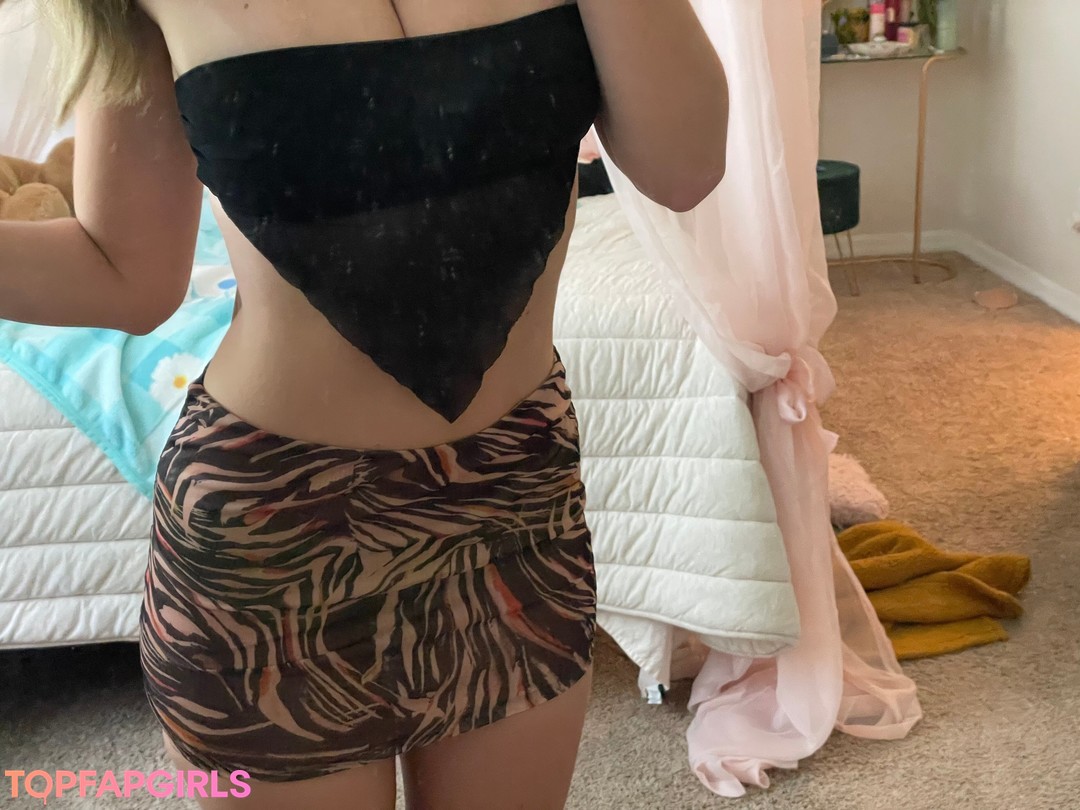 Nahá fotka uniklých OnlyFans od Rowsvee #1015