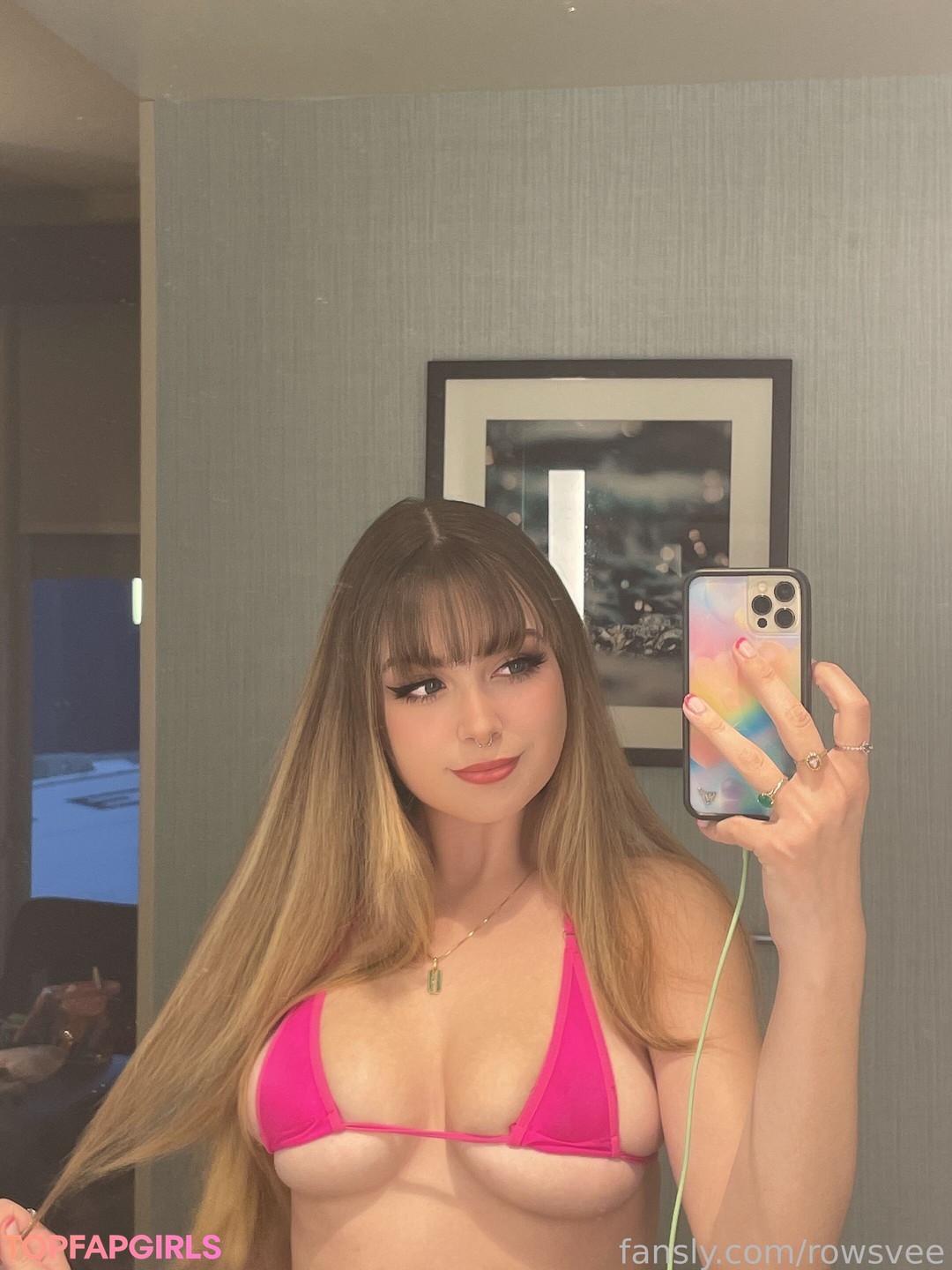 Nahá fotka uniklých OnlyFans od Rowsvee #298