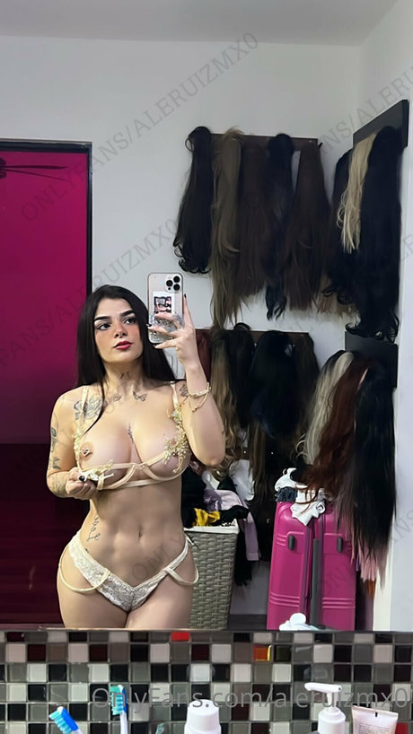 Karely Ruiz