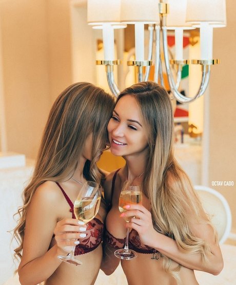 Naken lekkede OnlyFans-bilde av Valentina Grishko