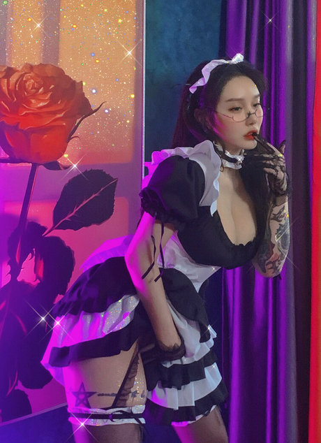 Hitomi Songyuxin