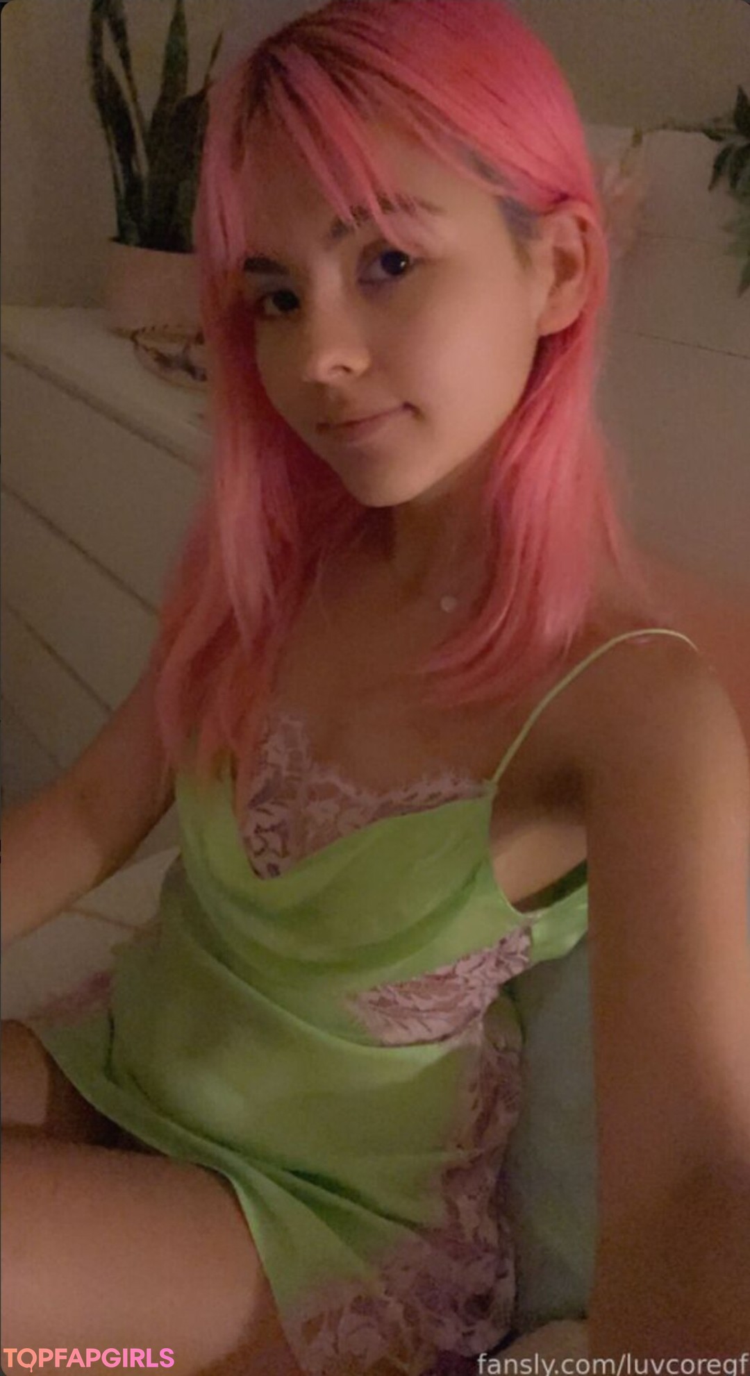 Naken lekkede OnlyFans-bilde av Luvcoregf #205