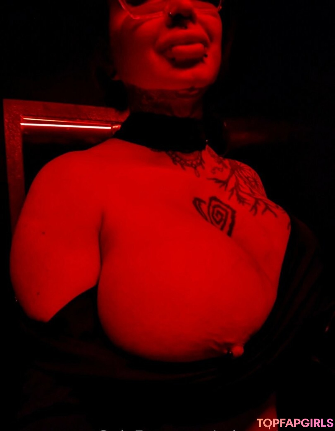 Alaston vuotanut OnlyFans-kuva Ariane Saint Amour #2940