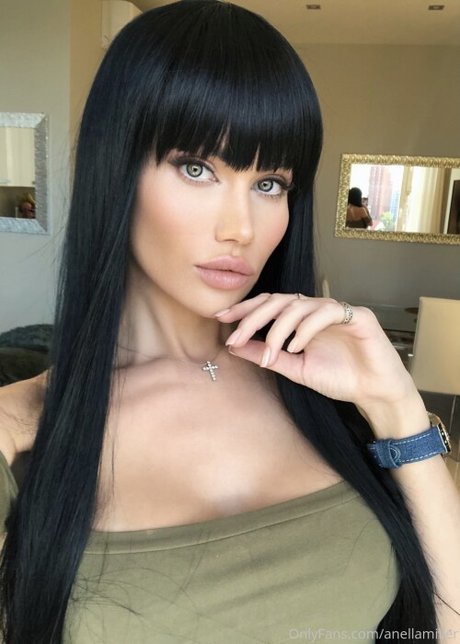 Anella Miller