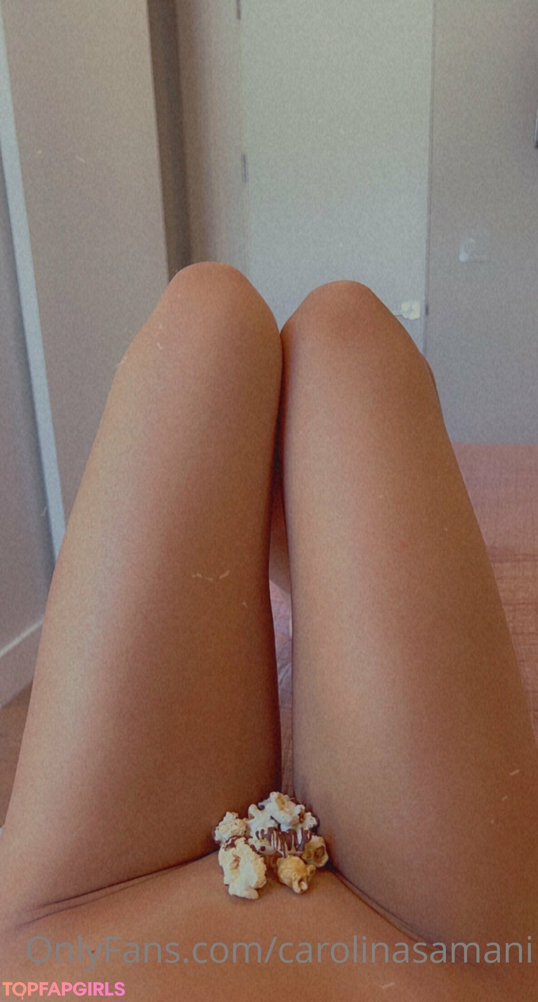 Foto di nudo di fuga di OnlyFans di Carolina Samani #349