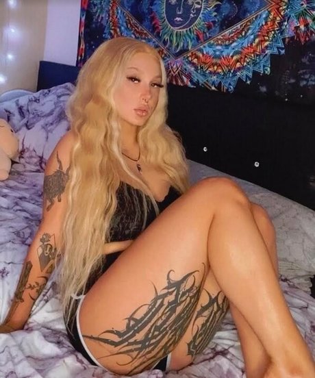 Skylar Vox