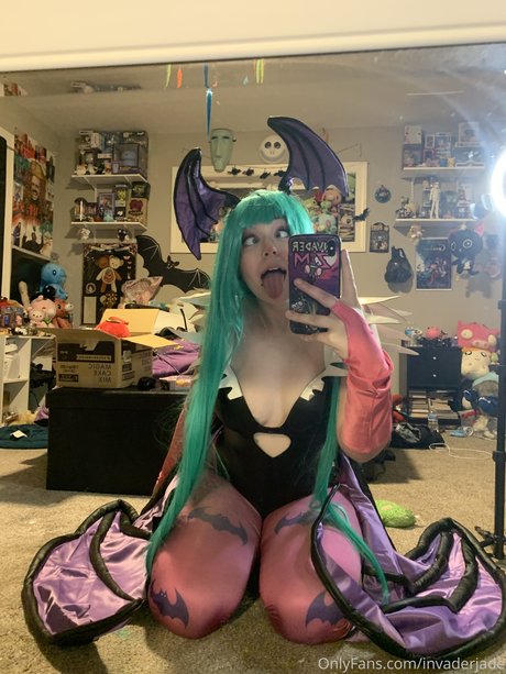Invader jade