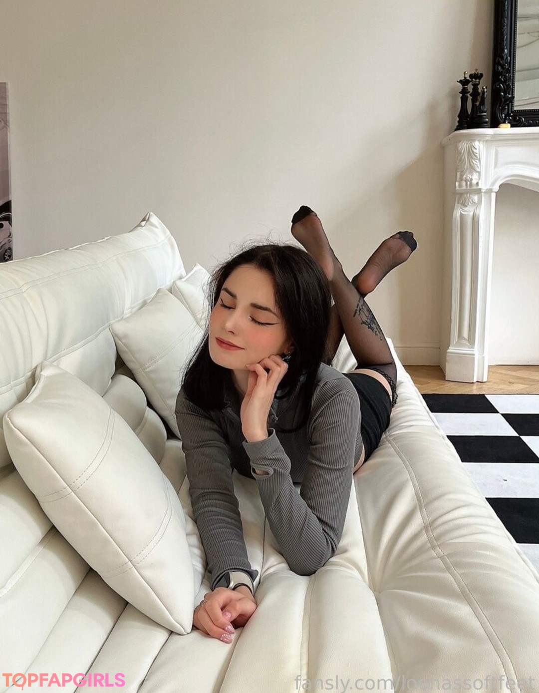 Naken lekkede OnlyFans-bilde av Loona #1611