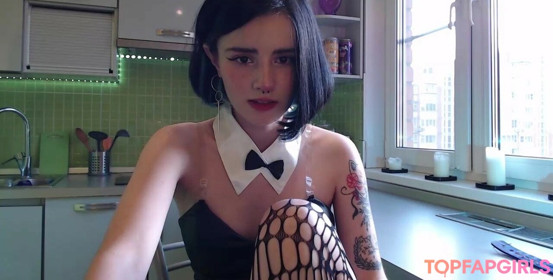 Naken lekkede OnlyFans-bilde av Loona #876