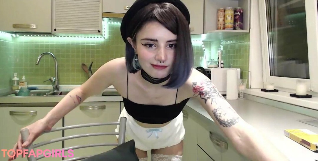 Naken lekkede OnlyFans-bilde av Loona #890