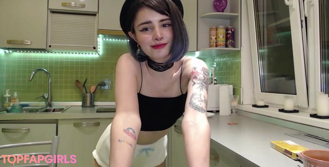 Naken lekkede OnlyFans-bilde av Loona #998