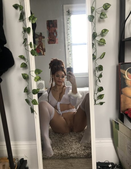 Naomij