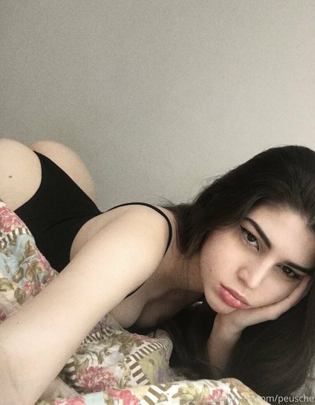 Nahá fotka uniklých OnlyFans od Peusche
