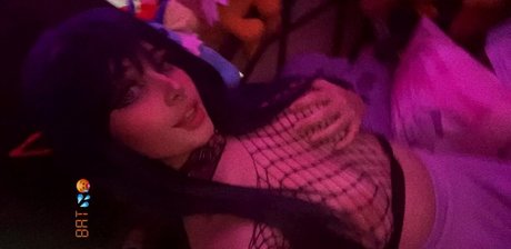 Обнаженная фотография утечки OnlyFans от Batxbabi
