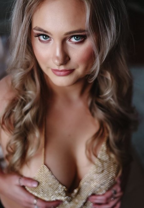 Alasti lekkinud OnlyFans-i pilt Jamie Claire Tully