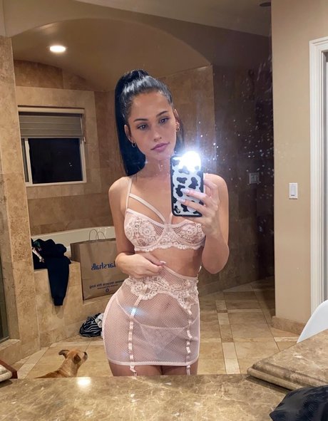 Lindsey Groll  nude leaked OnlyFans photo