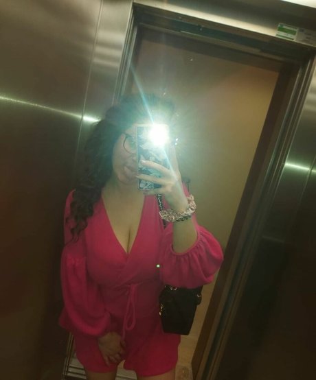 Nahá fotka uniklých OnlyFans od Jessica