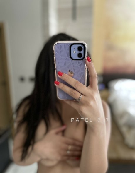 Foto nua vazada do OnlyFans de Zeeba Kalan